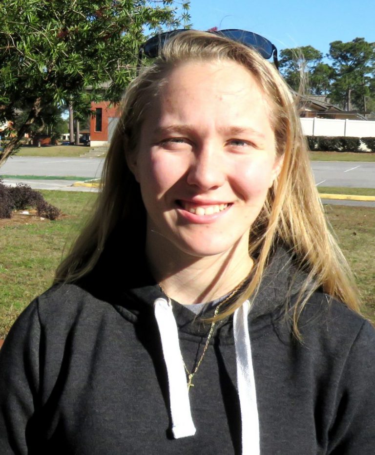 Tiffany Bays decorative image of Tiffany-Bays , Tiffany B. - Scholarship Recipient Spotlight 2019-01-07 10:25:08
