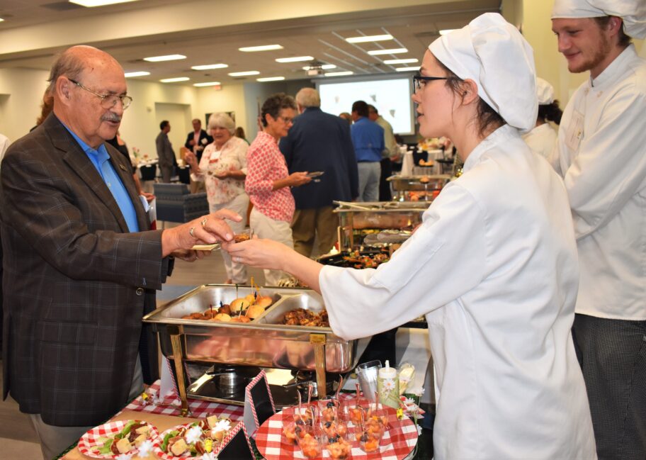 decorative image of Garde-Manger-26 , Garde Manger 2023 2023-07-27 11:22:12