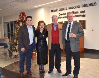 decorative image of Change-Makers-42 , Holiday Experience Change Makers 2023 2023-12-11 14:50:37