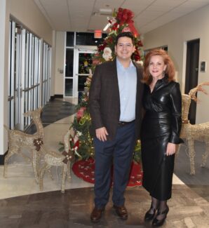 decorative image of Change-Makers-44 , Holiday Experience Change Makers 2023 2023-12-11 14:50:40