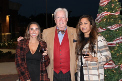 decorative image of IMG_4371 , Holiday Experience Change Makers 2023 2023-12-11 14:46:01