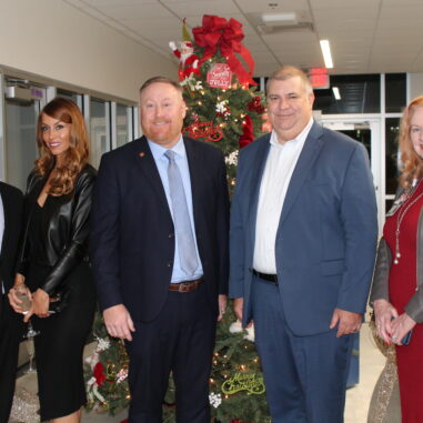 decorative image of IMG_4398 , Holiday Experience Change Makers 2023 2023-12-11 14:46:39