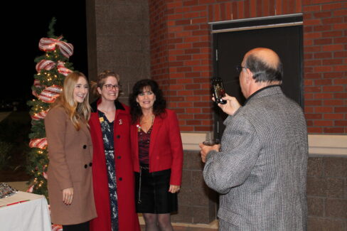 decorative image of IMG_4407 , Holiday Experience Change Makers 2023 2023-12-11 14:46:55