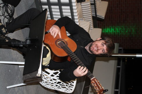 decorative image of IMG_4425 , Holiday Experience Change Makers 2023 2023-12-11 14:47:23