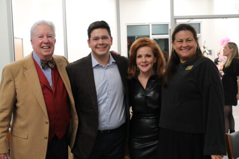 decorative image of IMG_4432 , Holiday Experience Change Makers 2023 2023-12-11 14:47:25